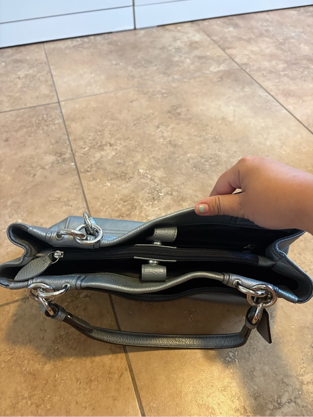 Coach Women's Silver Shoulder Bag - Thumbnail 3