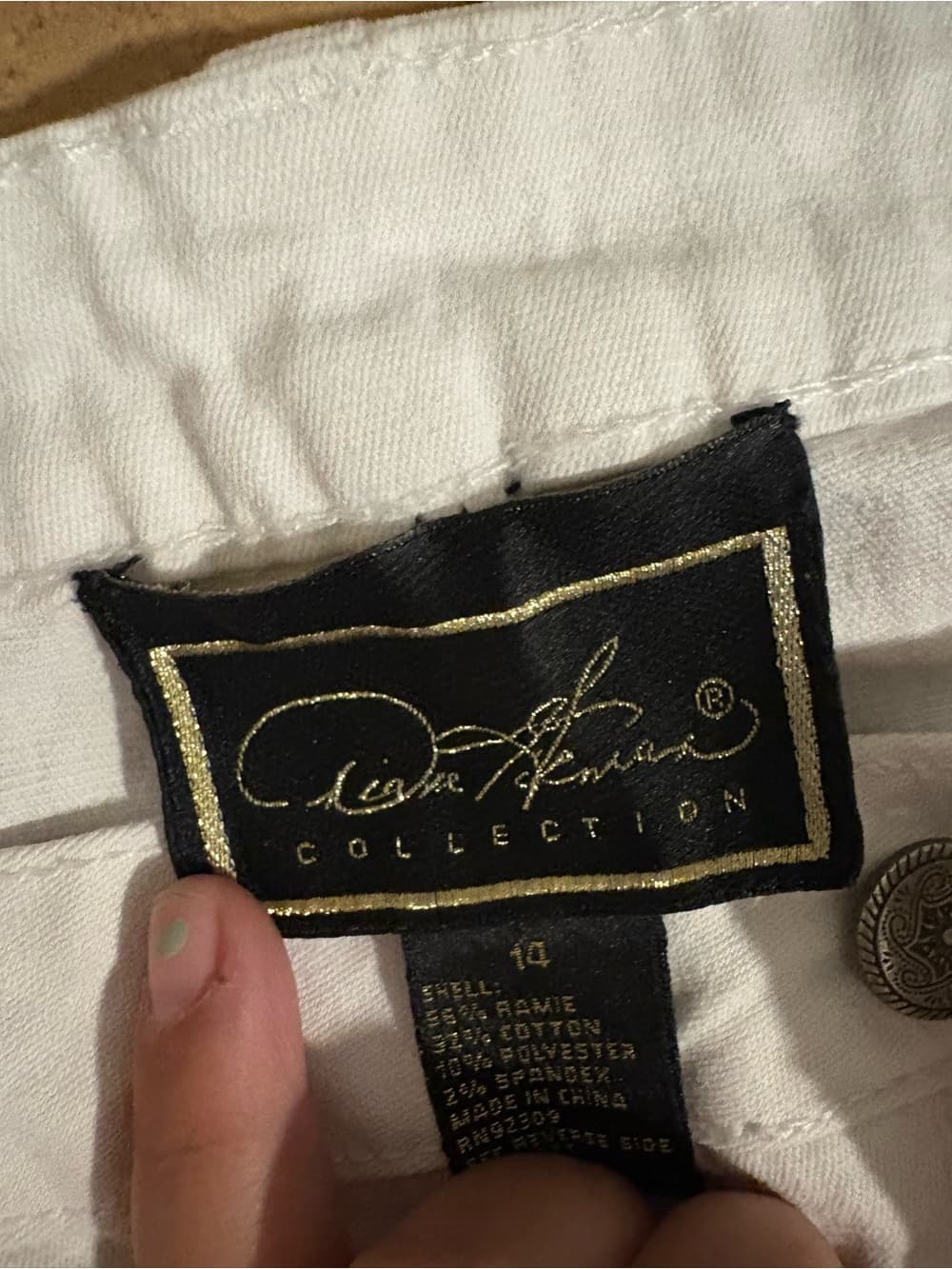 ISH White Straight-Leg Jeans with Black Floral Embroidery - Thumbnail 2