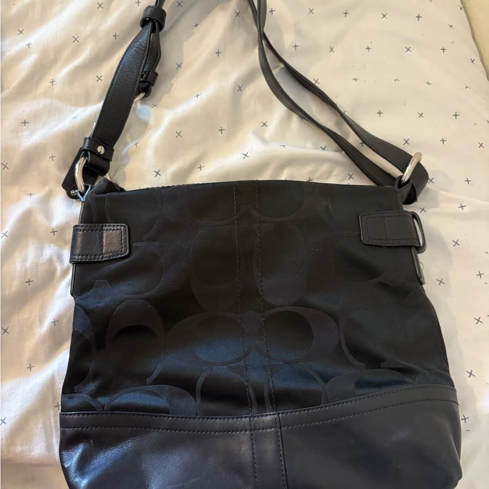 Coach vintage black bag with silver chain - Thumbnail 4
