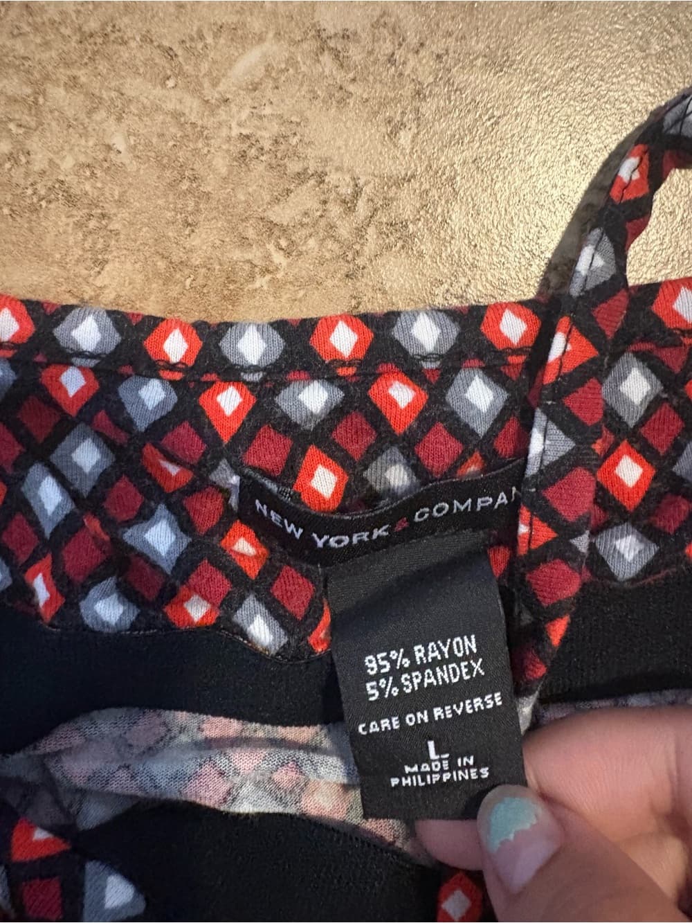 New York & Company Red and Black Diamond Print Tank Top - Thumbnail 2