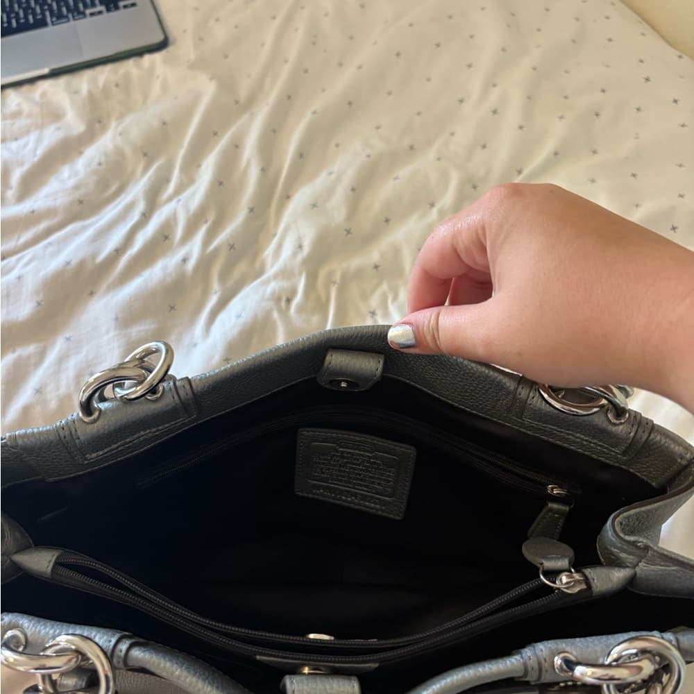 Coach Vintage Silver Leather Handbag - Thumbnail 2