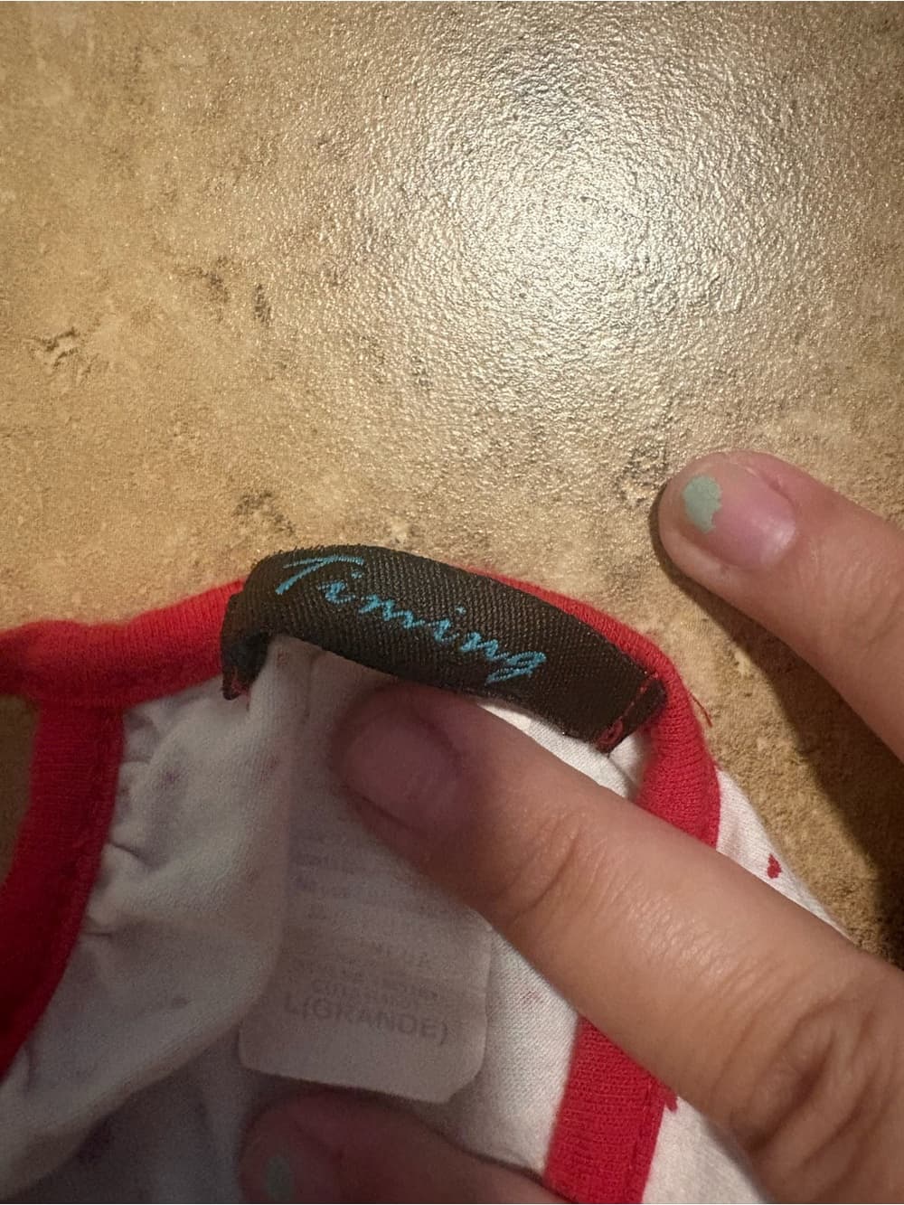Timing White Tank Top with Red Heart Print and Red Trim - Thumbnail 3