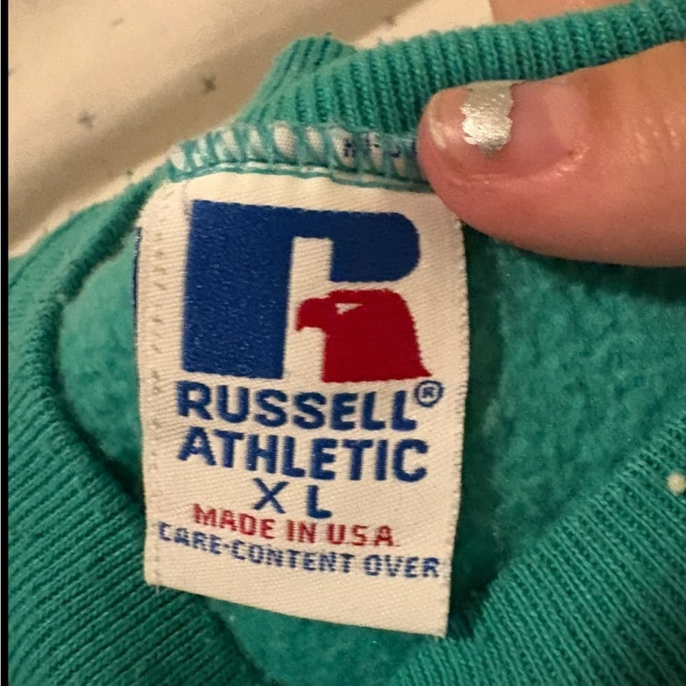 Vintage graphic Sweatshirt with Swan Design - Thumbnail 2