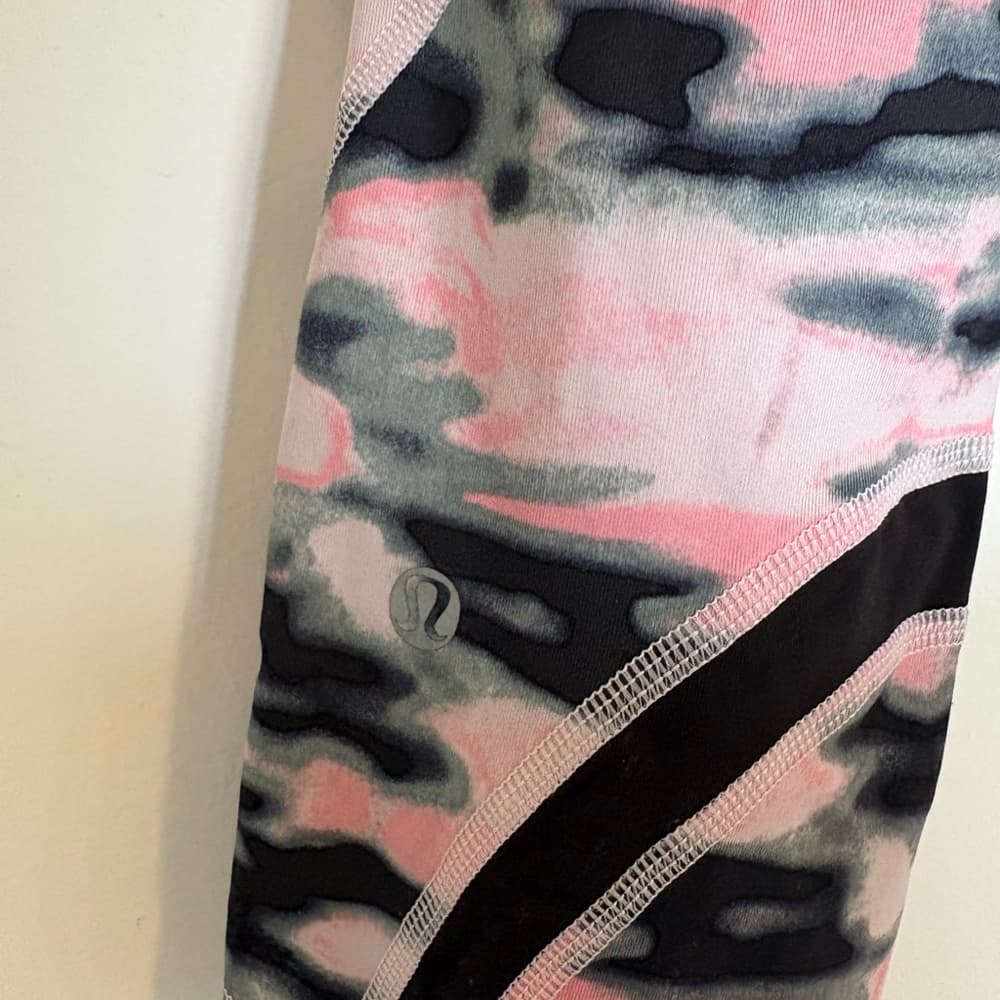 Lululemon vintage leggings - Thumbnail 3