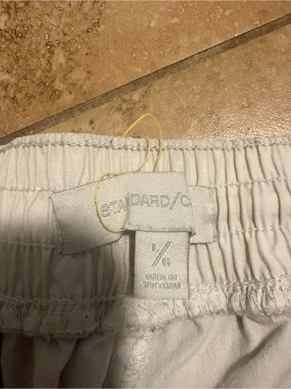 Universal Standard White Cargo Shorts - Thumbnail 2