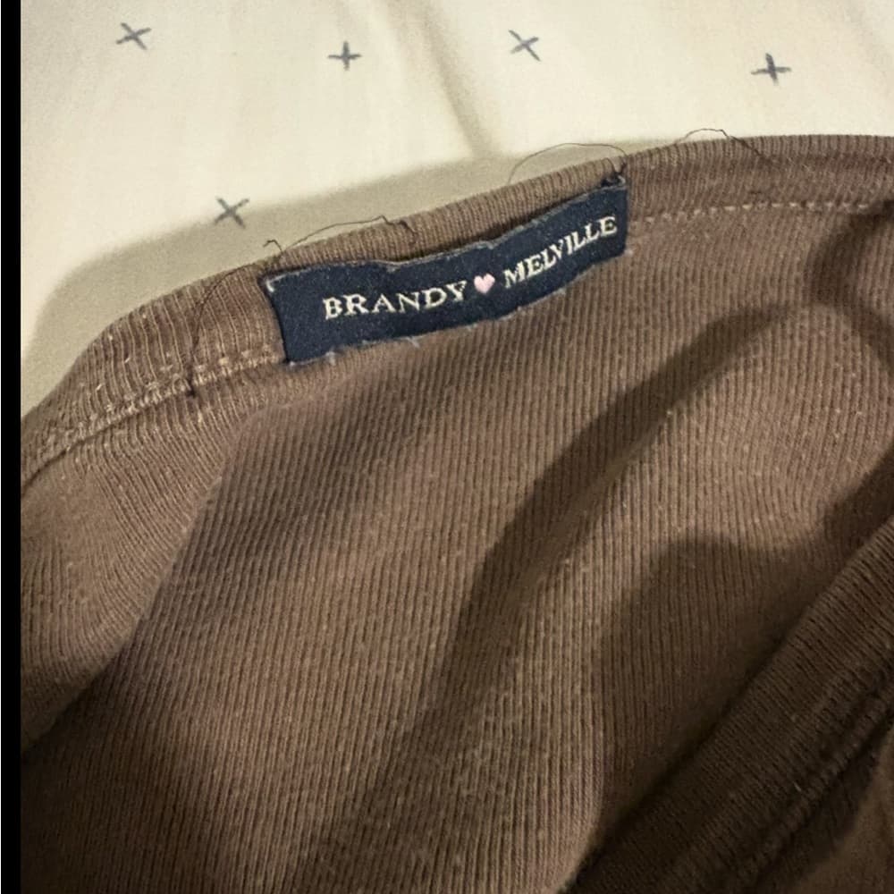 Brandy Melville Button-Up Women's Top - Thumbnail 2