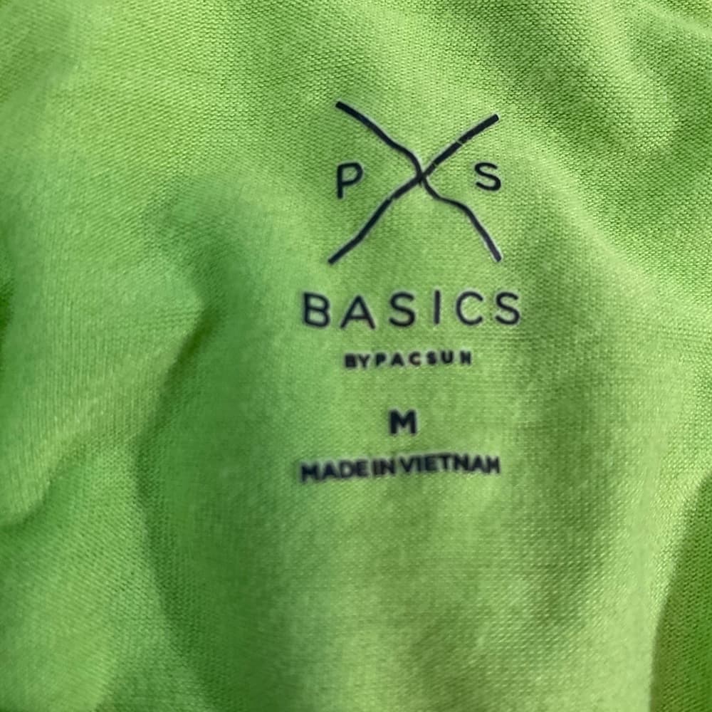 Green tank top - Thumbnail 2