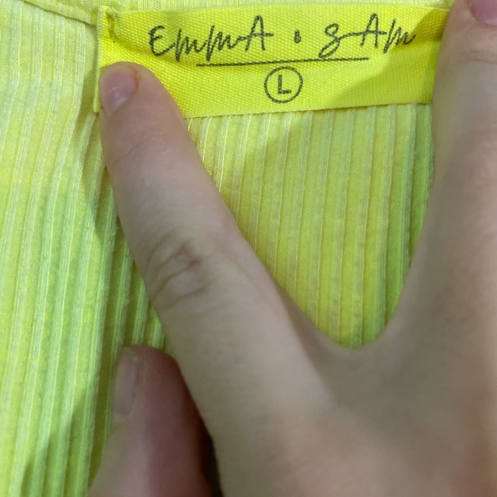 Neon green tank top - Thumbnail 2