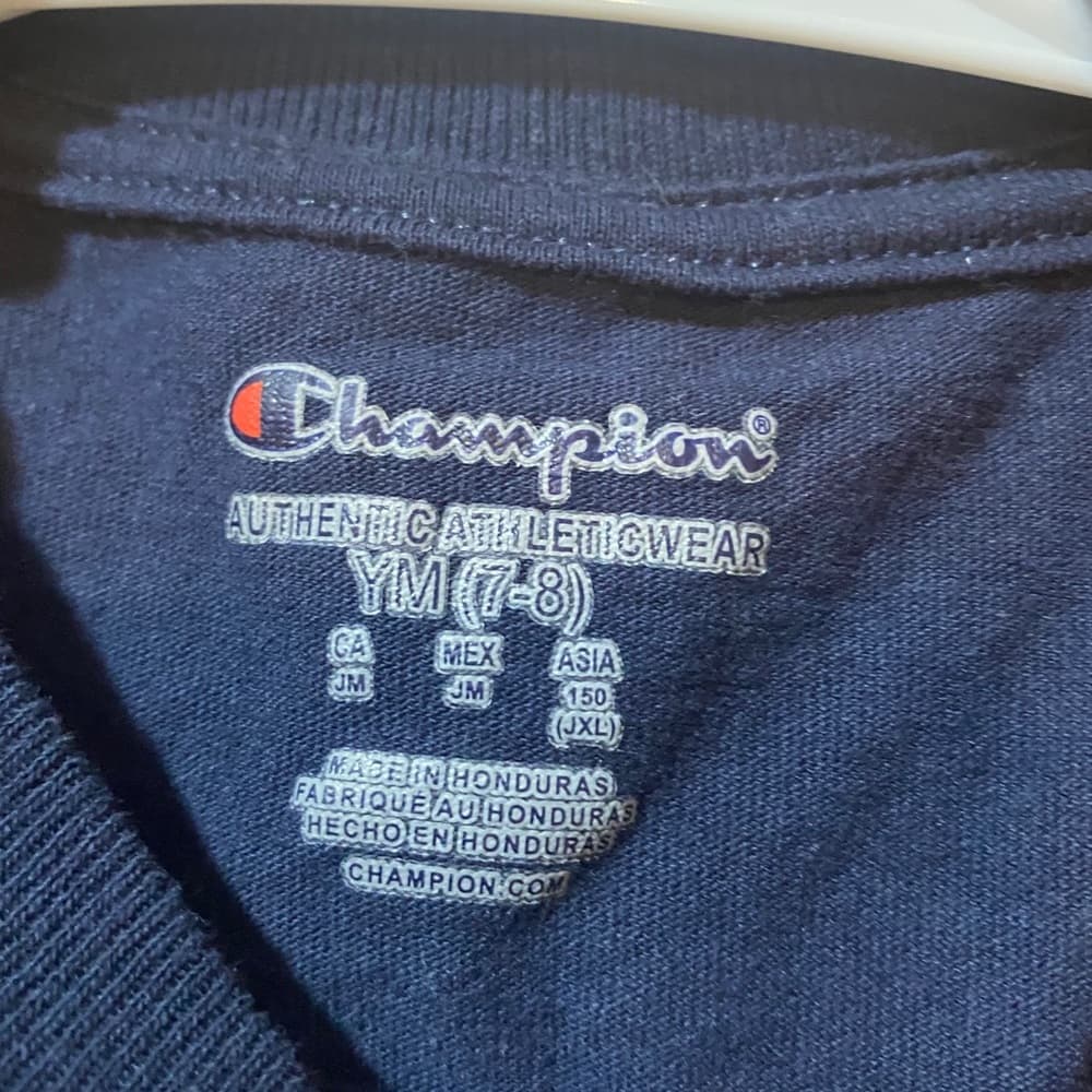 Cute ripped penn state tee - Thumbnail 2