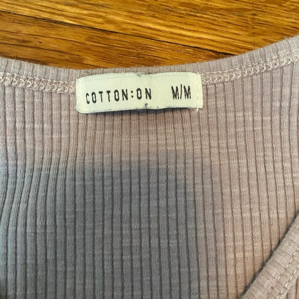 Light purple button tee - Thumbnail 2