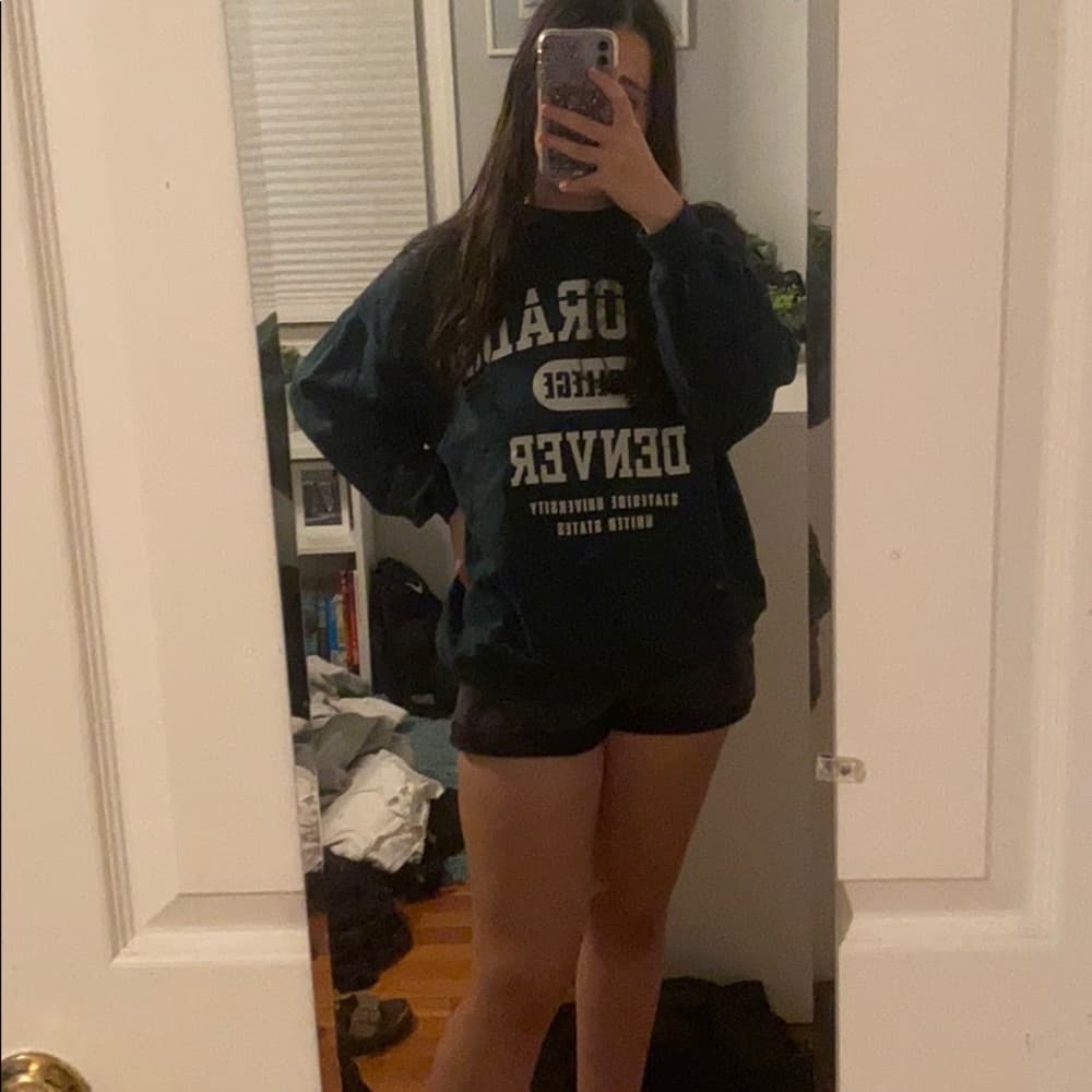 College sweatshirt - Thumbnail 3