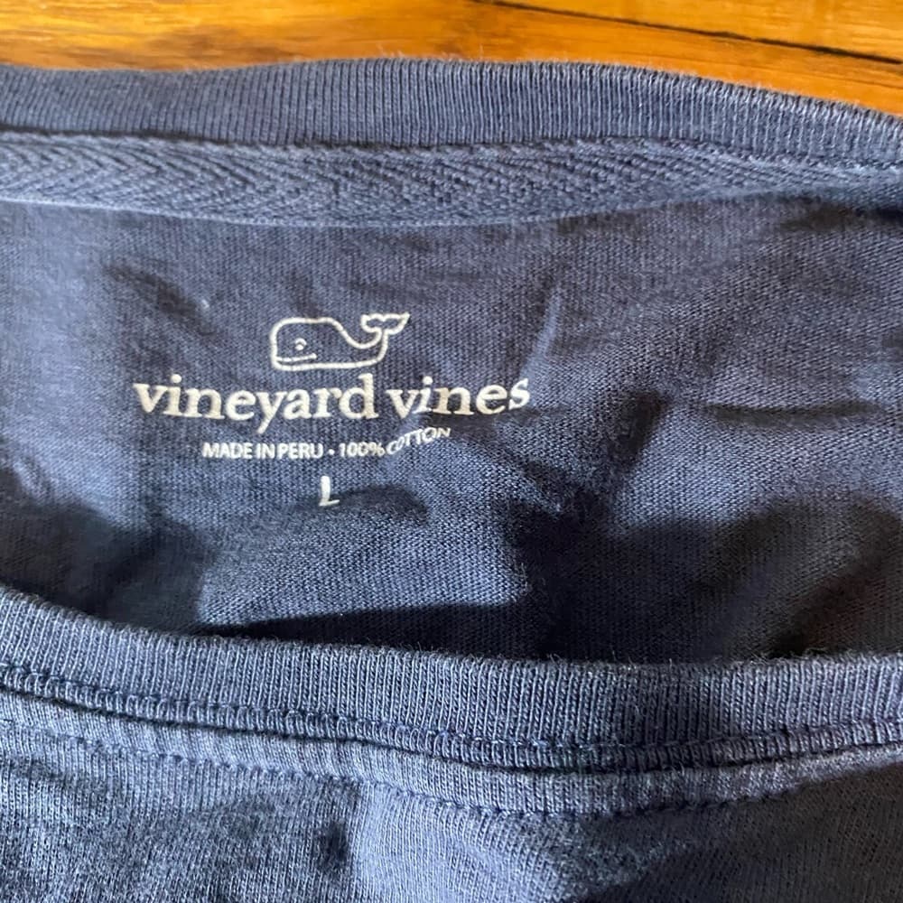 Vineyard vines t shirt - Thumbnail 3