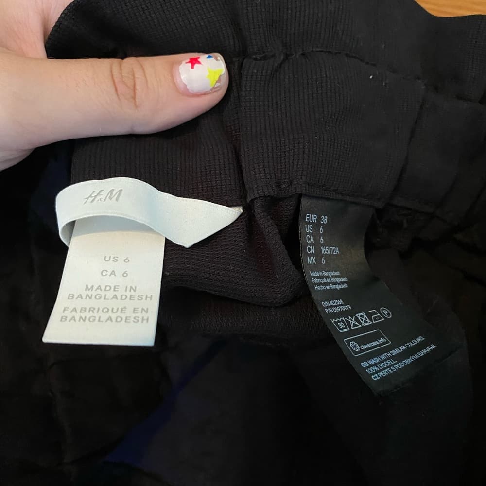 Black paperbag shorts - Thumbnail 2