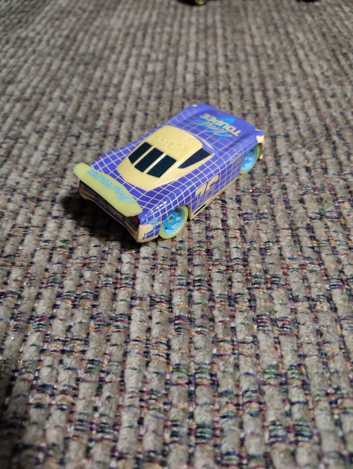 Disney Pixar Cars Will Rusch Vinyl Toupee #76 Glow Racers Car - Thumbnail 3