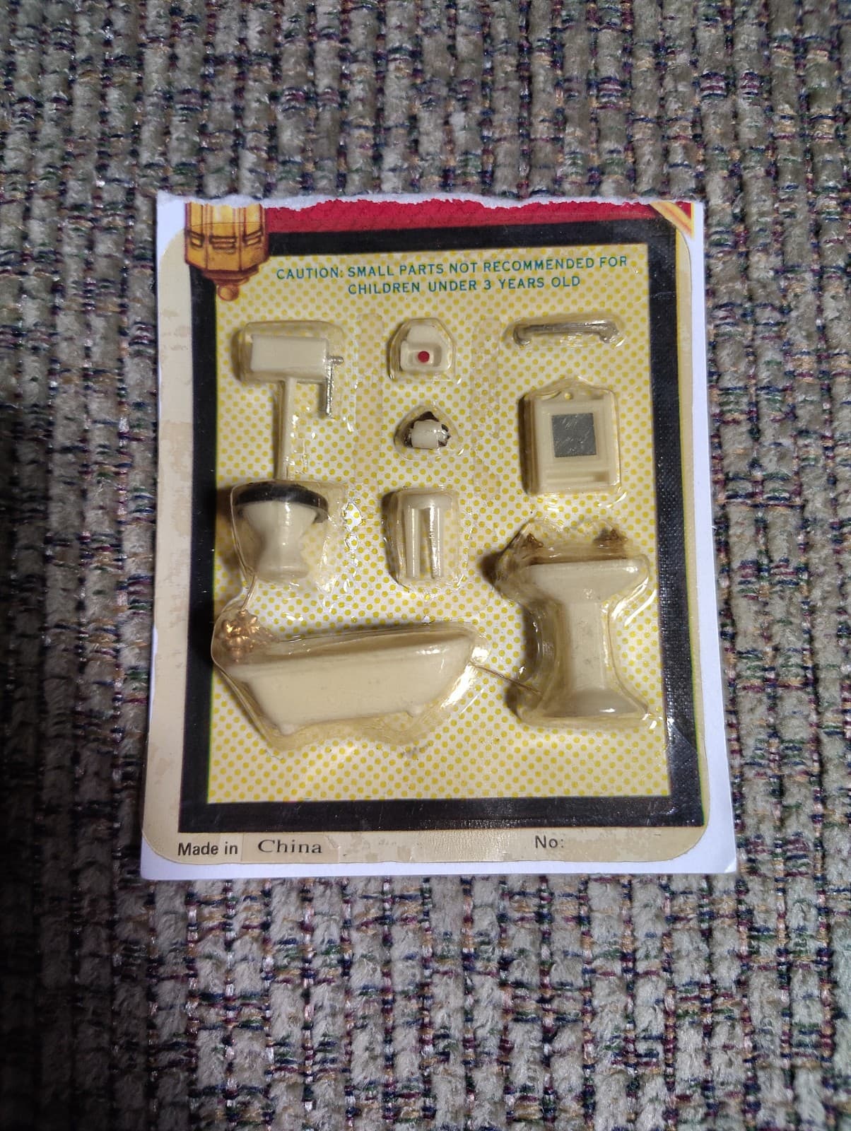 Vintage Mini Dollhouse Furniture - 8pc Set - 1:48 Scale Five Dif Sets You Choos