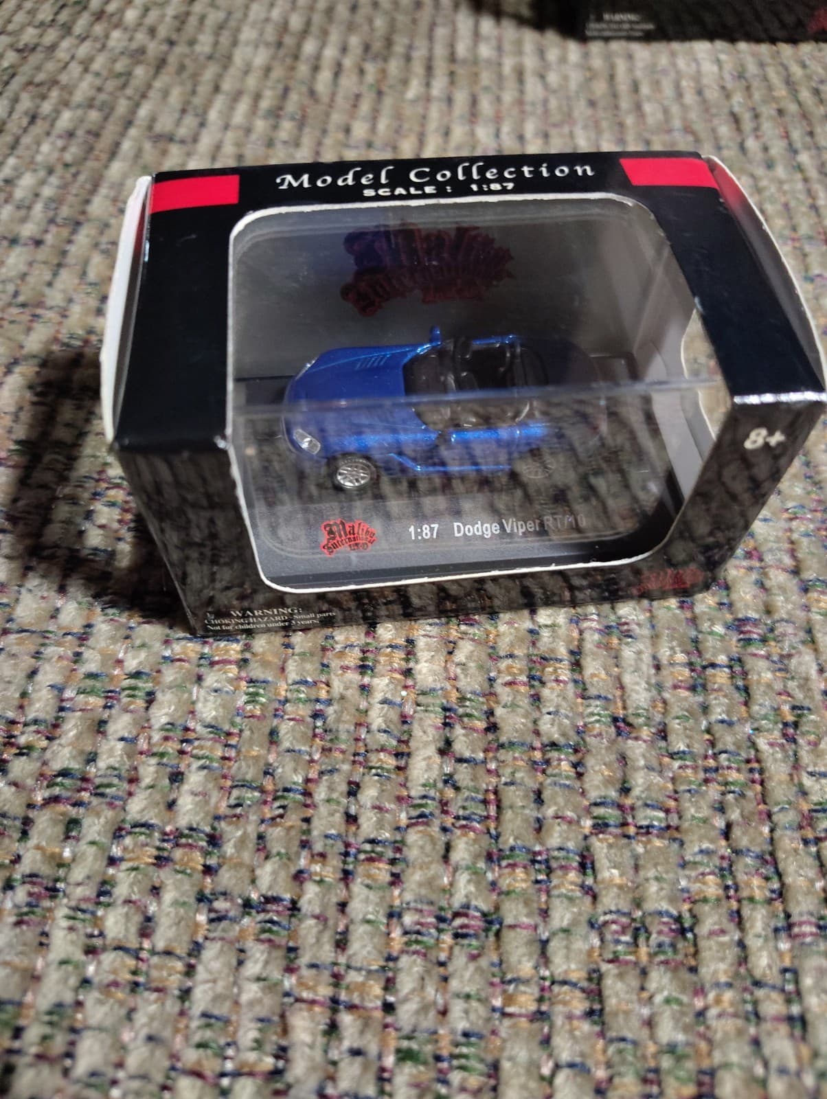 1/87 Scale Malibu International 2003 Dodge Viper RT/10 Red Diecast 4 Colors - Thumbnail 8