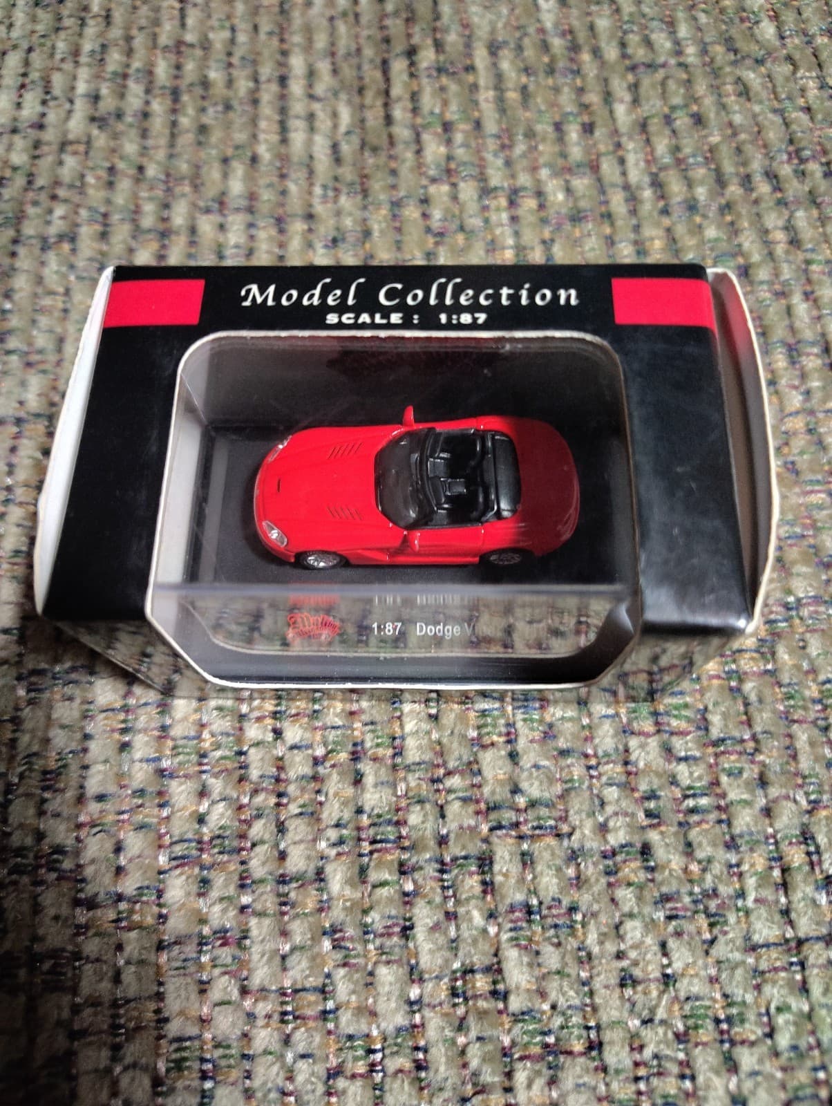 1/87 Scale Malibu International 2003 Dodge Viper RT/10 Red Diecast 4 Colors - Thumbnail 7