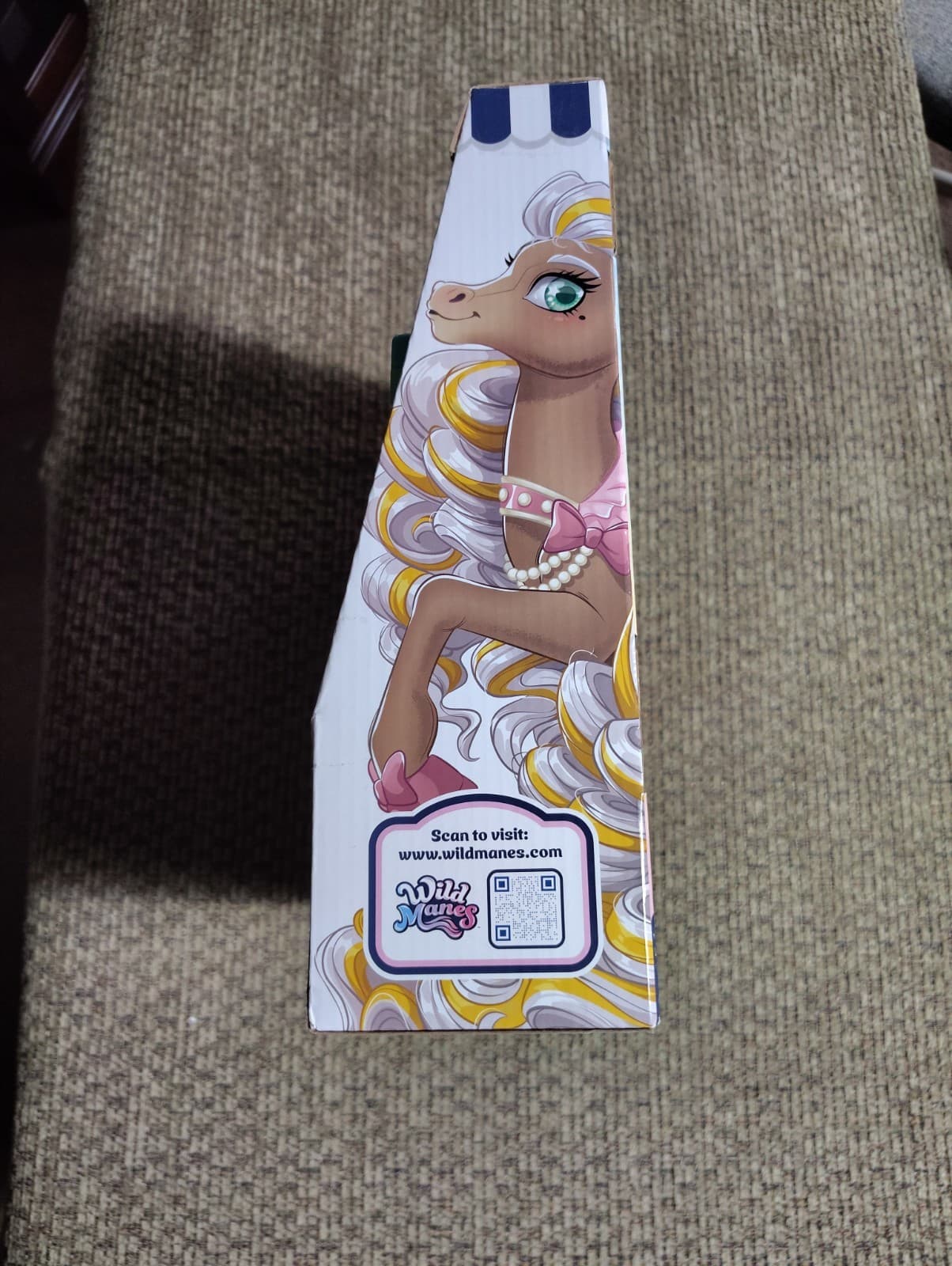 NEW 2024 Wild Manes "Cherie's Tea & Treats" Playset w/ Accessories jakks Pacific - Thumbnail 4