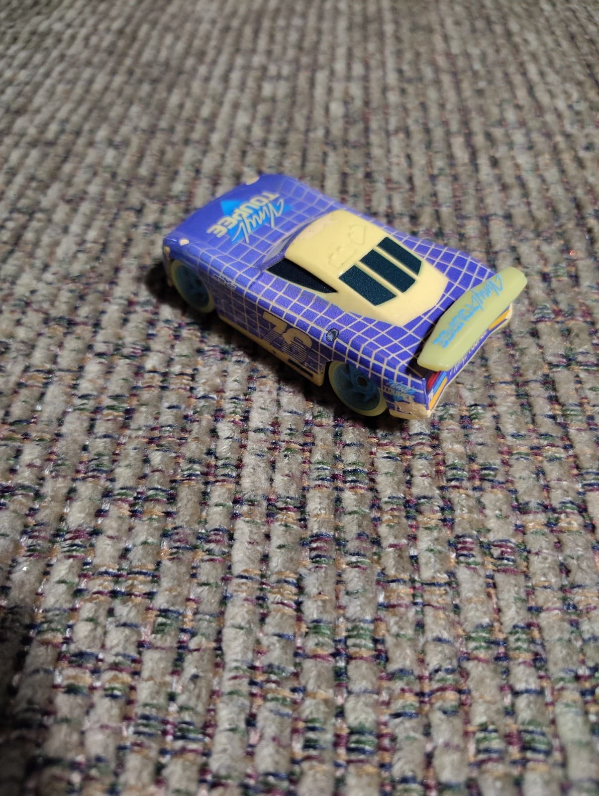 Disney Pixar Cars Will Rusch Vinyl Toupee #76 Glow Racers Car - Thumbnail 2