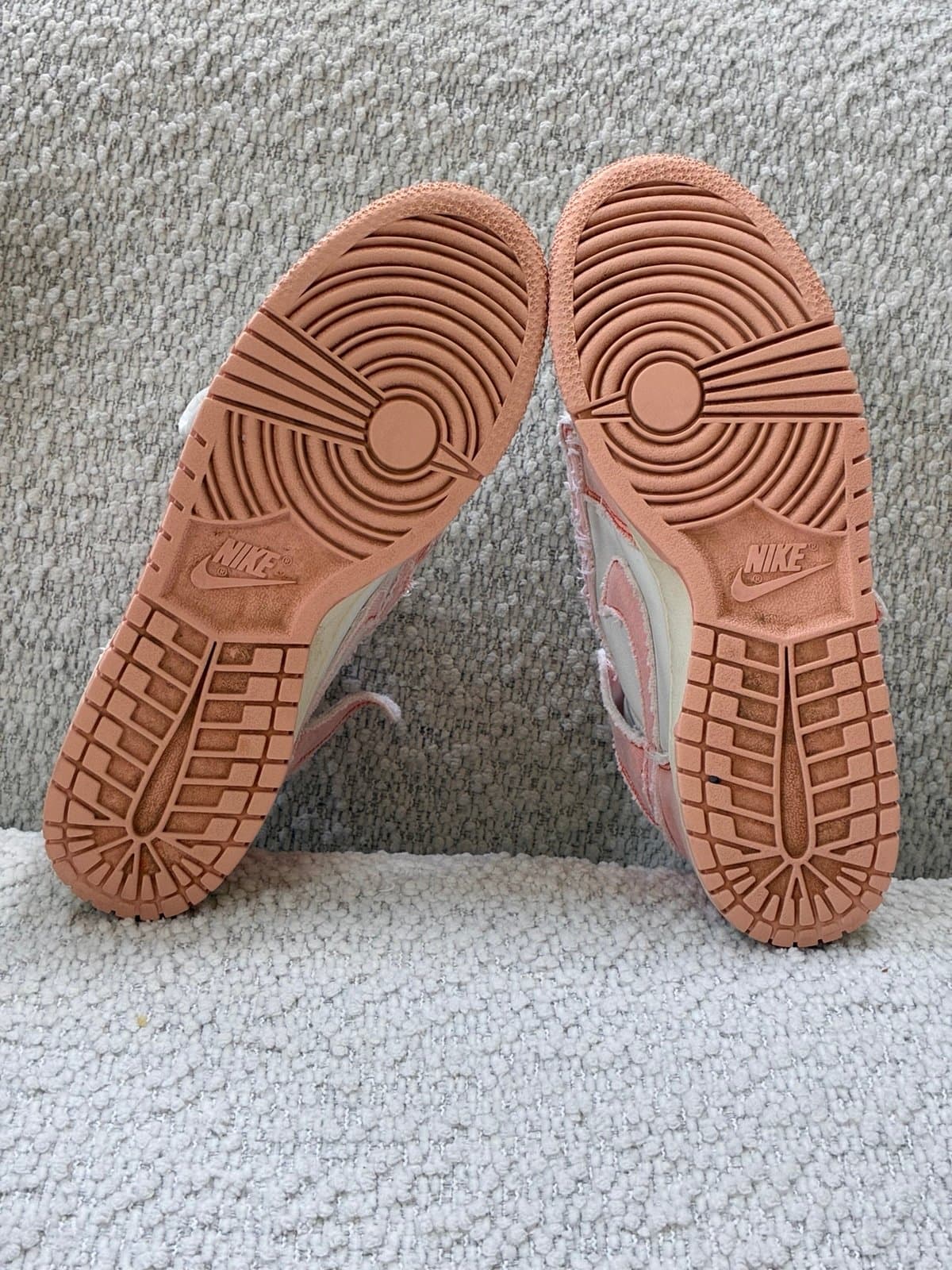 Nike Dunk High 1985 “Arctic Orange” (Style DV1143-800) in women’s size 8. - Thumbnail 2