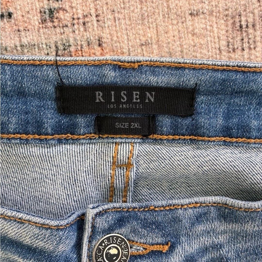 RISEN Los Angeles Distressed Flare Jeans — Women’s 2XL - Thumbnail 3