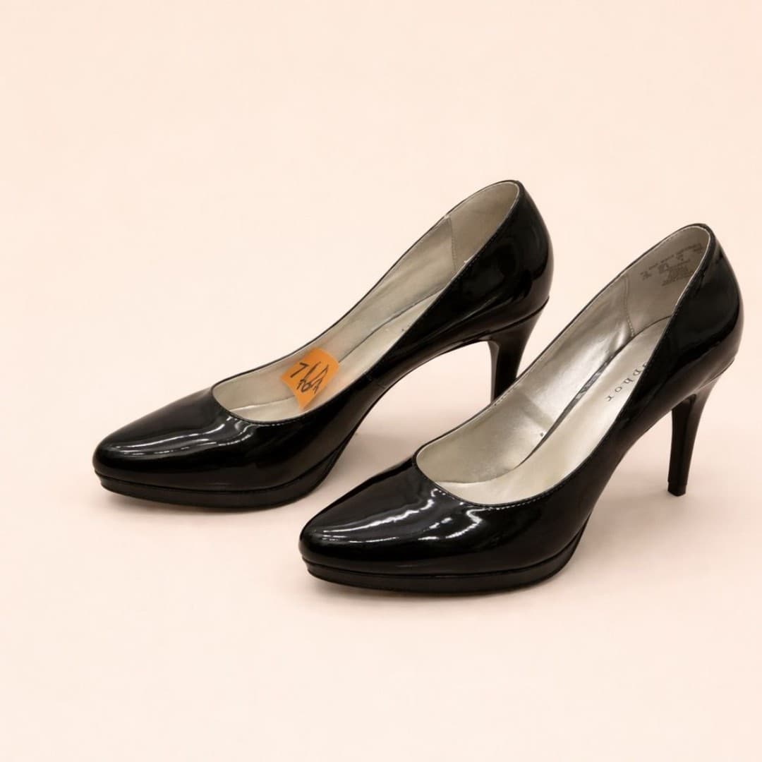 Metaphor Black Patent Leather Platform Pumps – Size 9.5M - Thumbnail 3