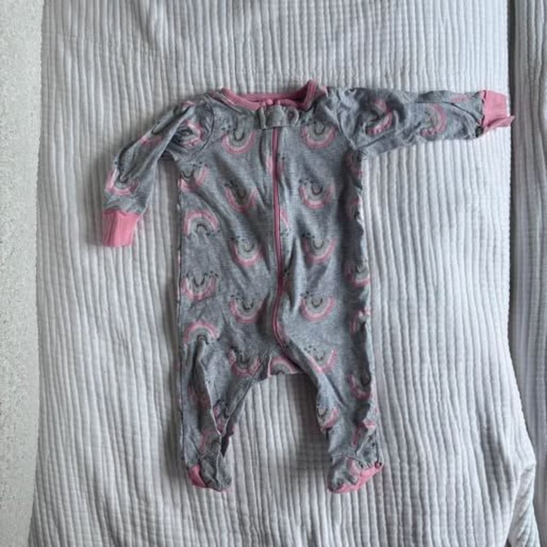 Lot of 13 Footie Pajamans 0-3months - Thumbnail 5