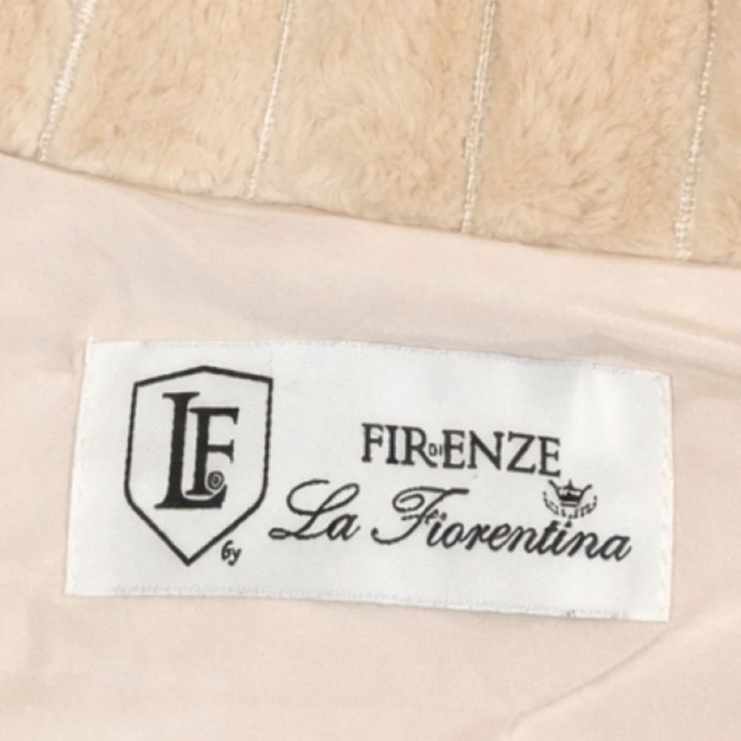 Firenze by La Fiorentina Faux Fur Ribbed Shawl Wrap Cream Beige Zip Front - Thumbnail 2
