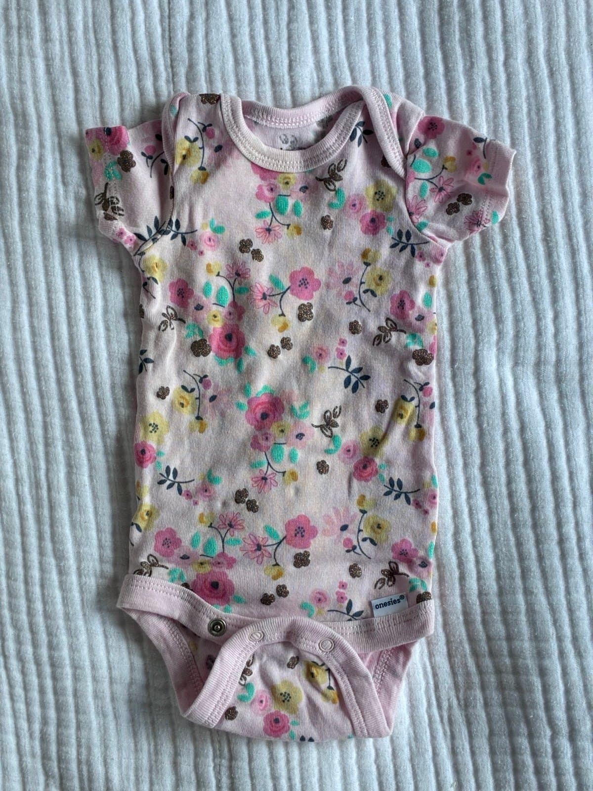 Gerber Floral Baby Onesie Bodysuit | 0-3 Months | Pink Floral Print | Baby Girl - Thumbnail 2