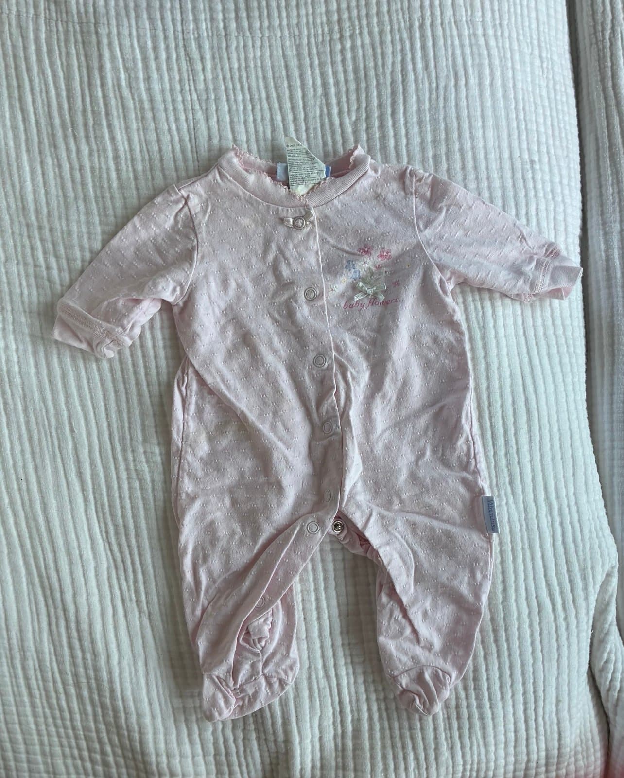 Vintage Vitamins Baby Pink “Baby Flowers” Footed Sleeper (0–6M) - Thumbnail 2