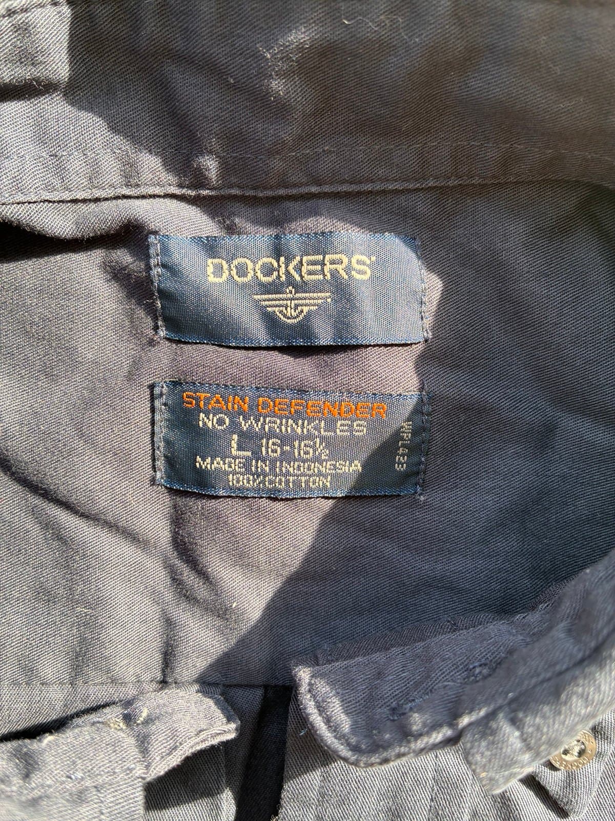 Dockers Mens Large Navy Short Sleeve Button Up Shirt Stain Defender No Wrinkle - Thumbnail 2