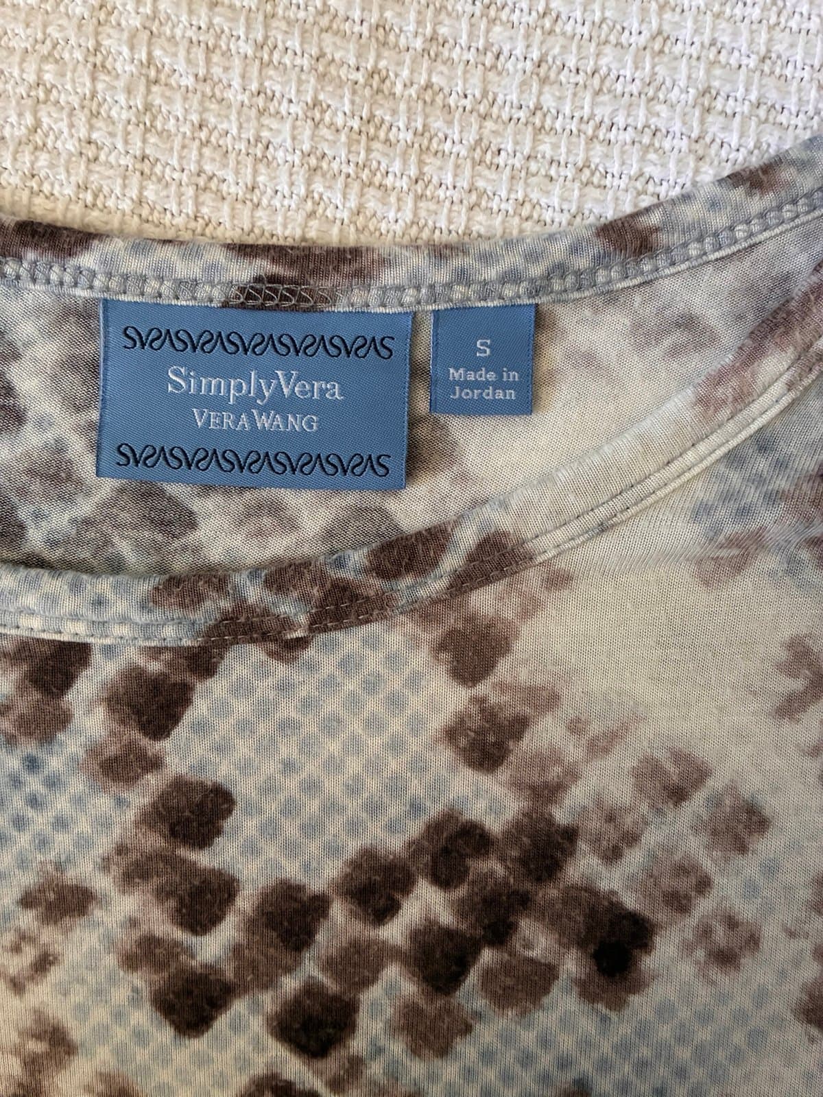 Simply Vera Vera Wang Snake Print Top Size Small Blue Brown Short Sleeve Tee - Thumbnail 3