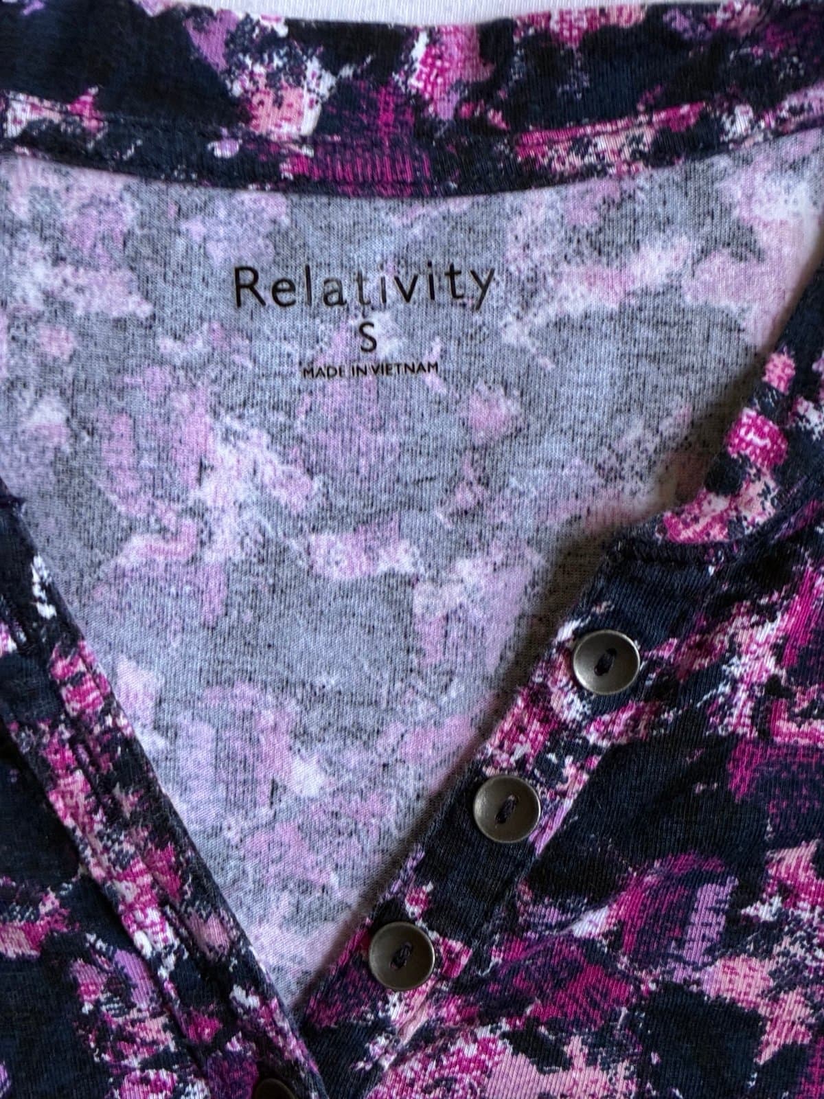 Relativity Small Floral Henley Top Black Pink Long Sleeve Casual Shirt Women S - Thumbnail 3