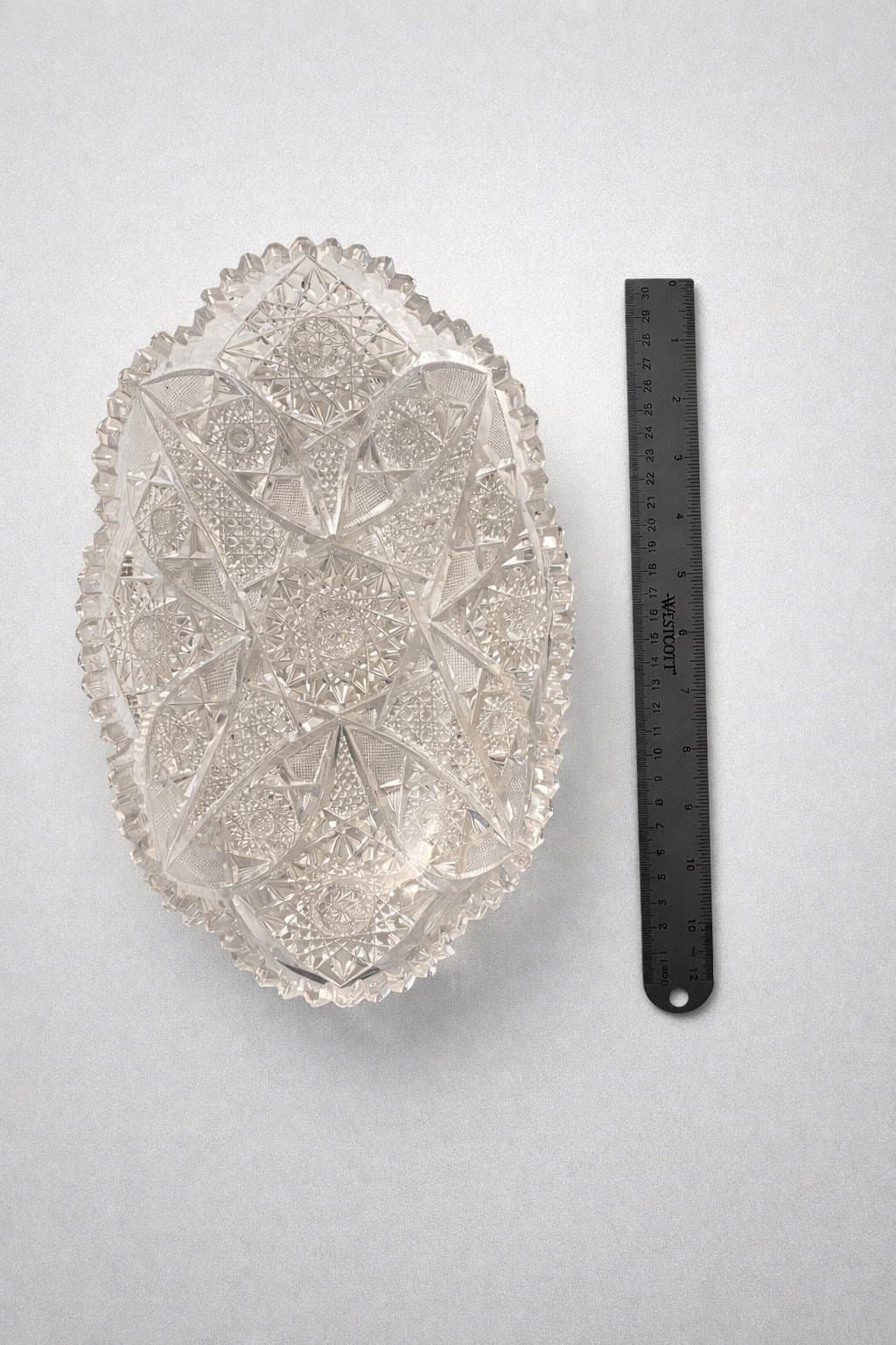 Vintage Cut Crystal Oval Relish / Serving Dish – Scalloped Edge - Thumbnail 2
