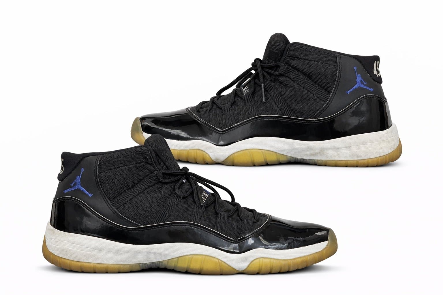 Air Jordan 11 Space Jam (45) 2016 Size 7Y Black Concord OG GS Women 8.5 - Thumbnail 3