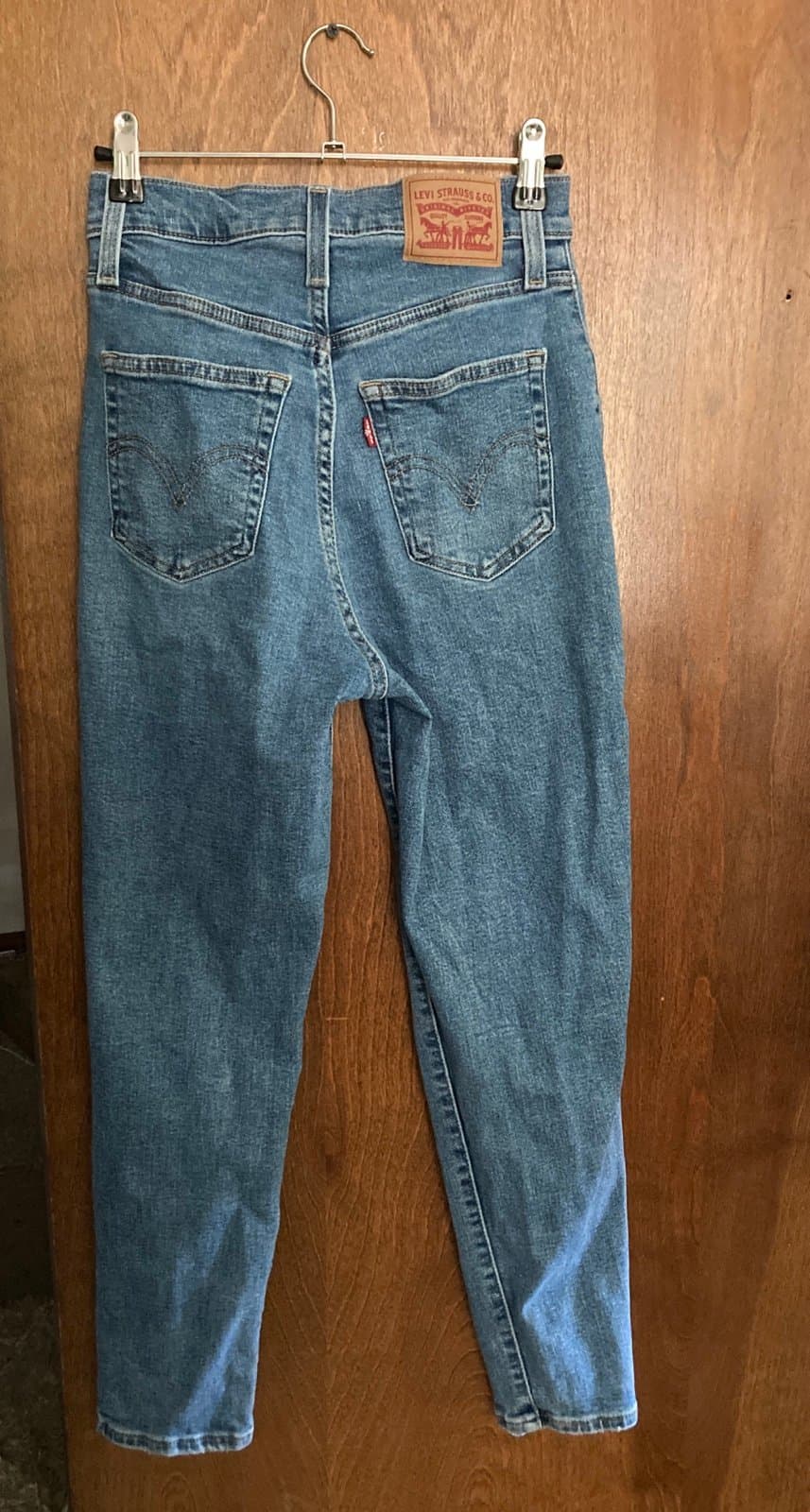 Mom Jeans - Thumbnail 3
