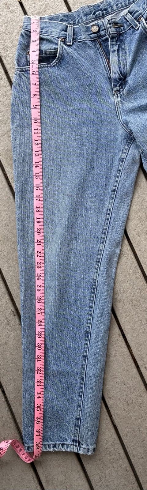 Vintage Lee 901 High Rise Mom Jeans Womens 27x29 Tapered Leg Light Wash USA - Thumbnail 6
