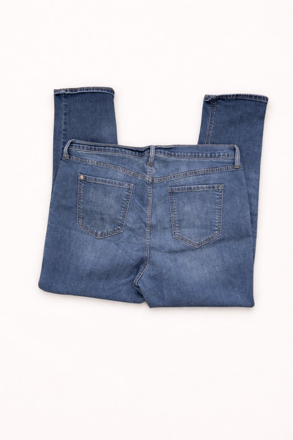 Old Navy Boyfriend Straight Jeans – Size 16 Regular – Distressed - Thumbnail 2