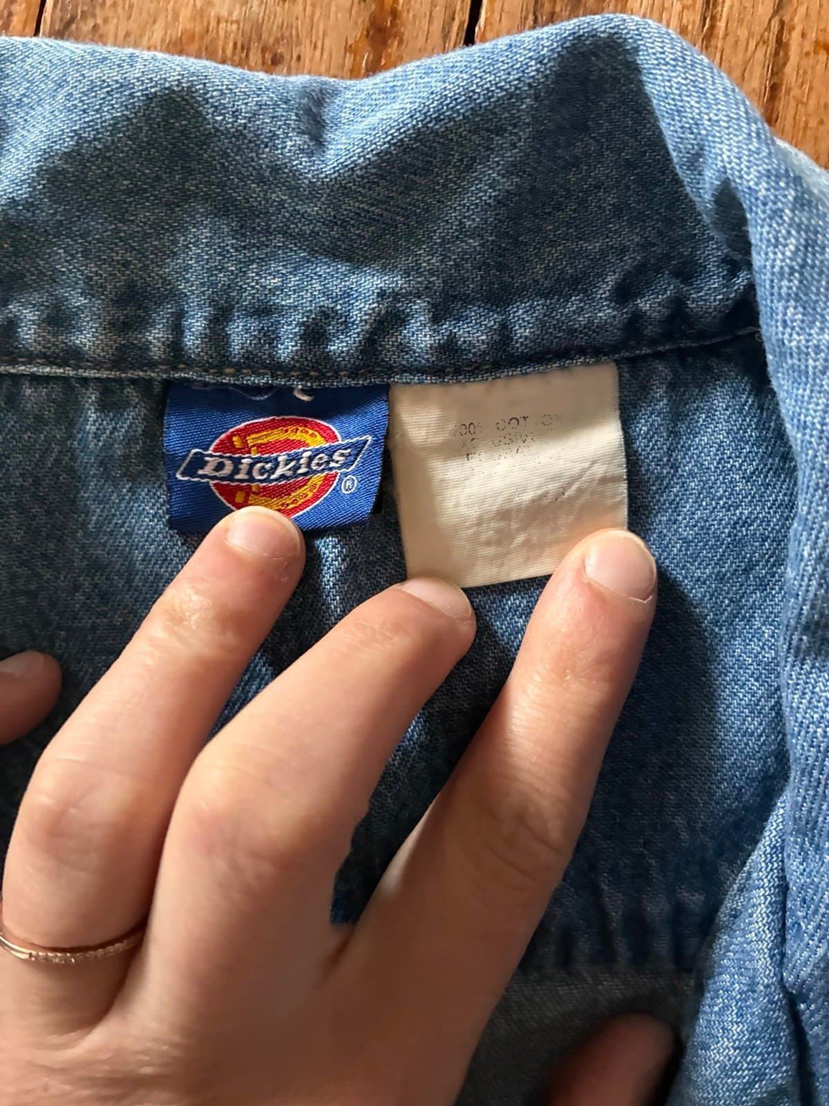 Vintage Dickies Denim Work Shirt Jacket Blue Button Front Logo Patch Workwear - Thumbnail 2