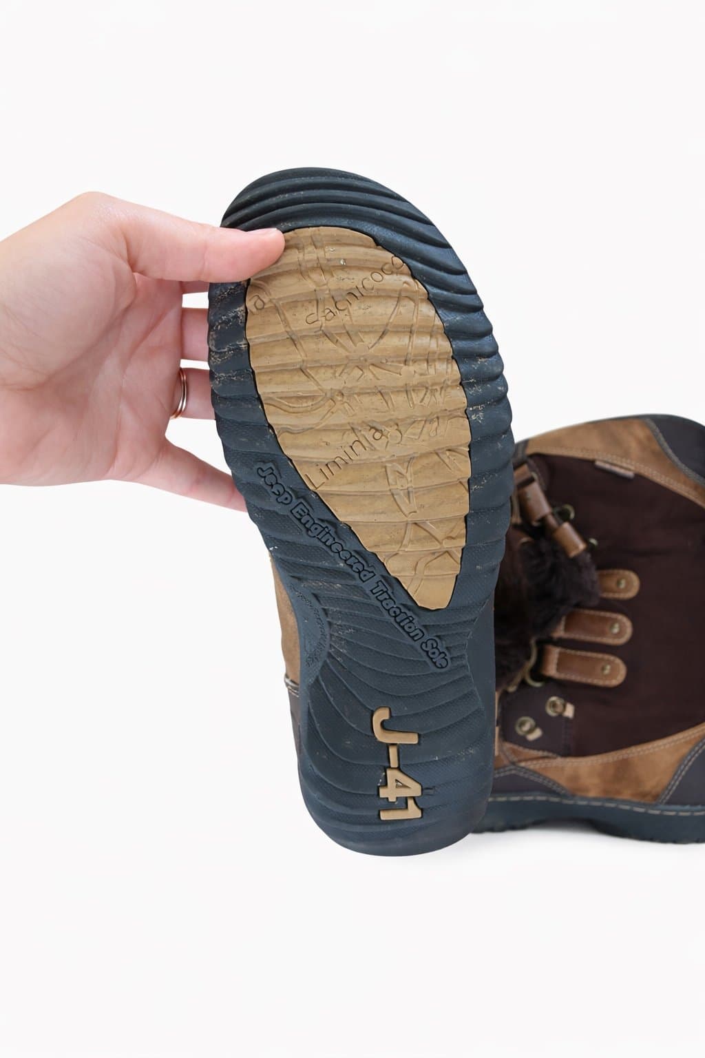 J-41 Adventure On Waterproof Winter Boots – Women’s 6.5 - Thumbnail 2