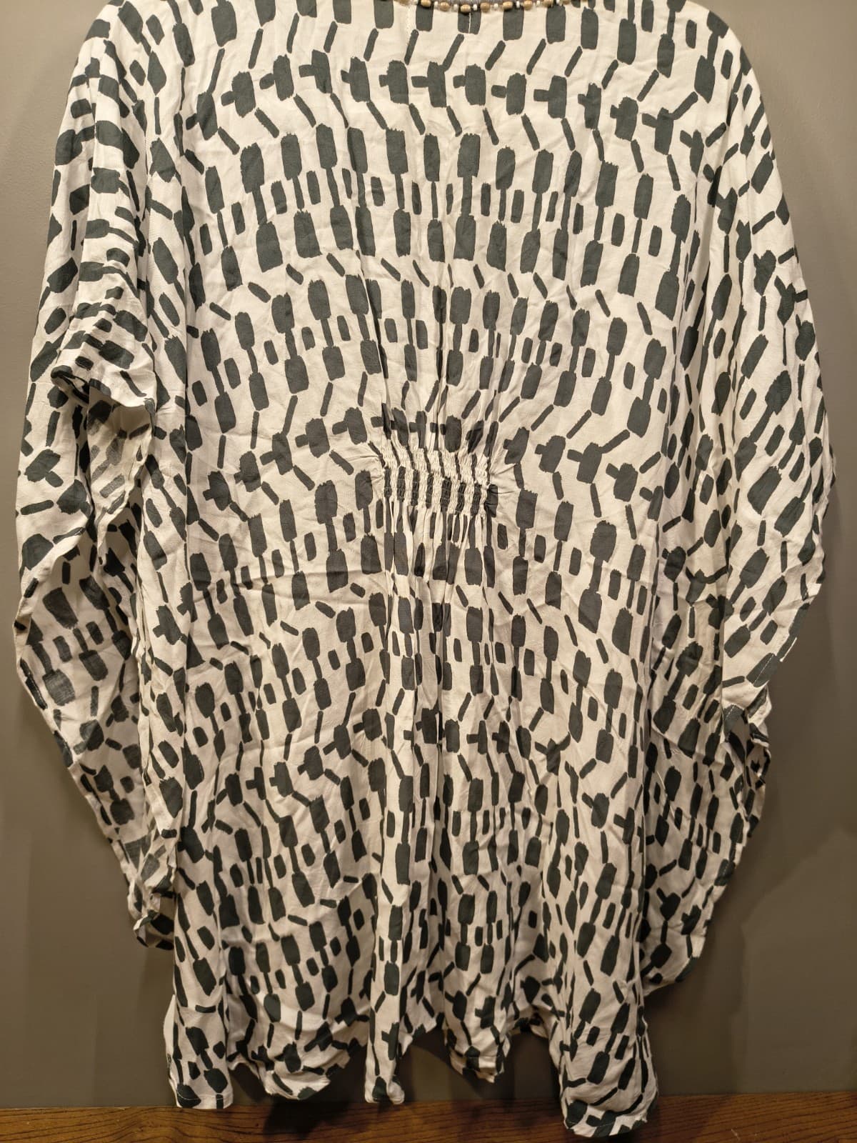 Skemo Women's White And Black Seashell Accents Flowy Top Size XS Boho Beachy - Thumbnail 6