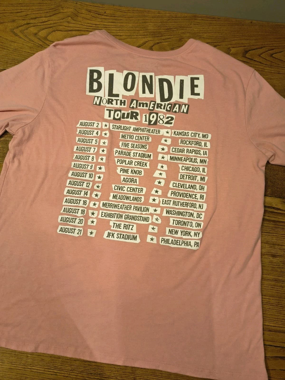 Blondie Shirt Women's Pink Band Merchandise 1982 Tour Reprint Music Retro Sz Med - Thumbnail 4