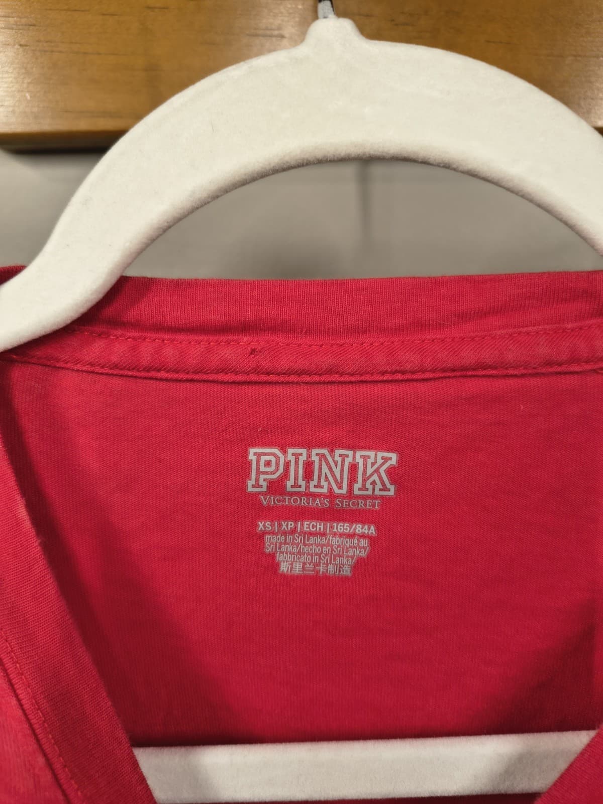 Victorias Secret PINK Gold Foil Logo T Shirt Graphic Varsity Crew Tee xSmall - Thumbnail 3