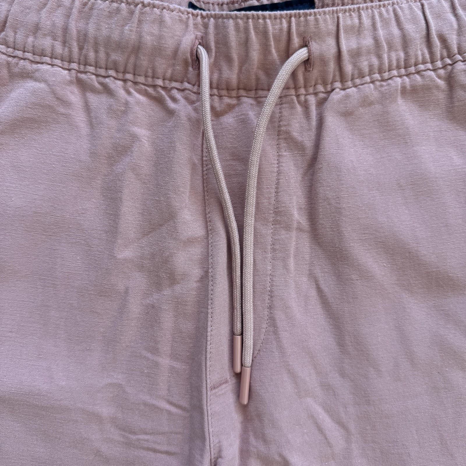 Abercrombie & Fitch Chino Shorts Pink Elastic Waist Casual 6 Inseam Mens XL - Thumbnail 3