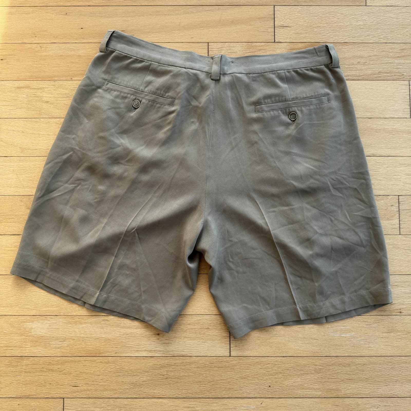 Tommy Bahama Silk Pleated Chino Shorts Beige 10" Mens Golf Casual - Thumbnail 2