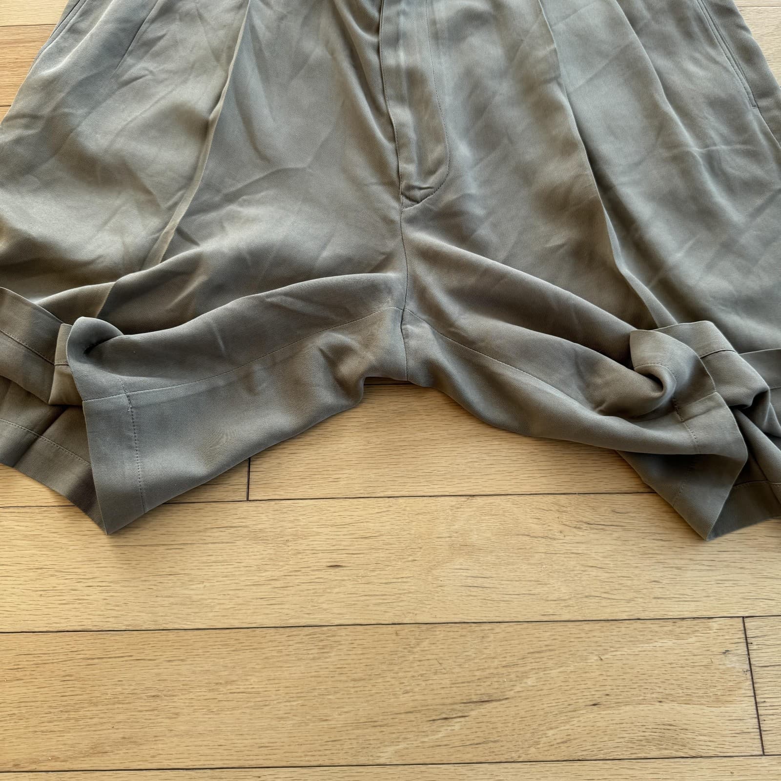 Tommy Bahama Silk Pleated Chino Shorts Beige 10" Mens Golf Casual - Thumbnail 8