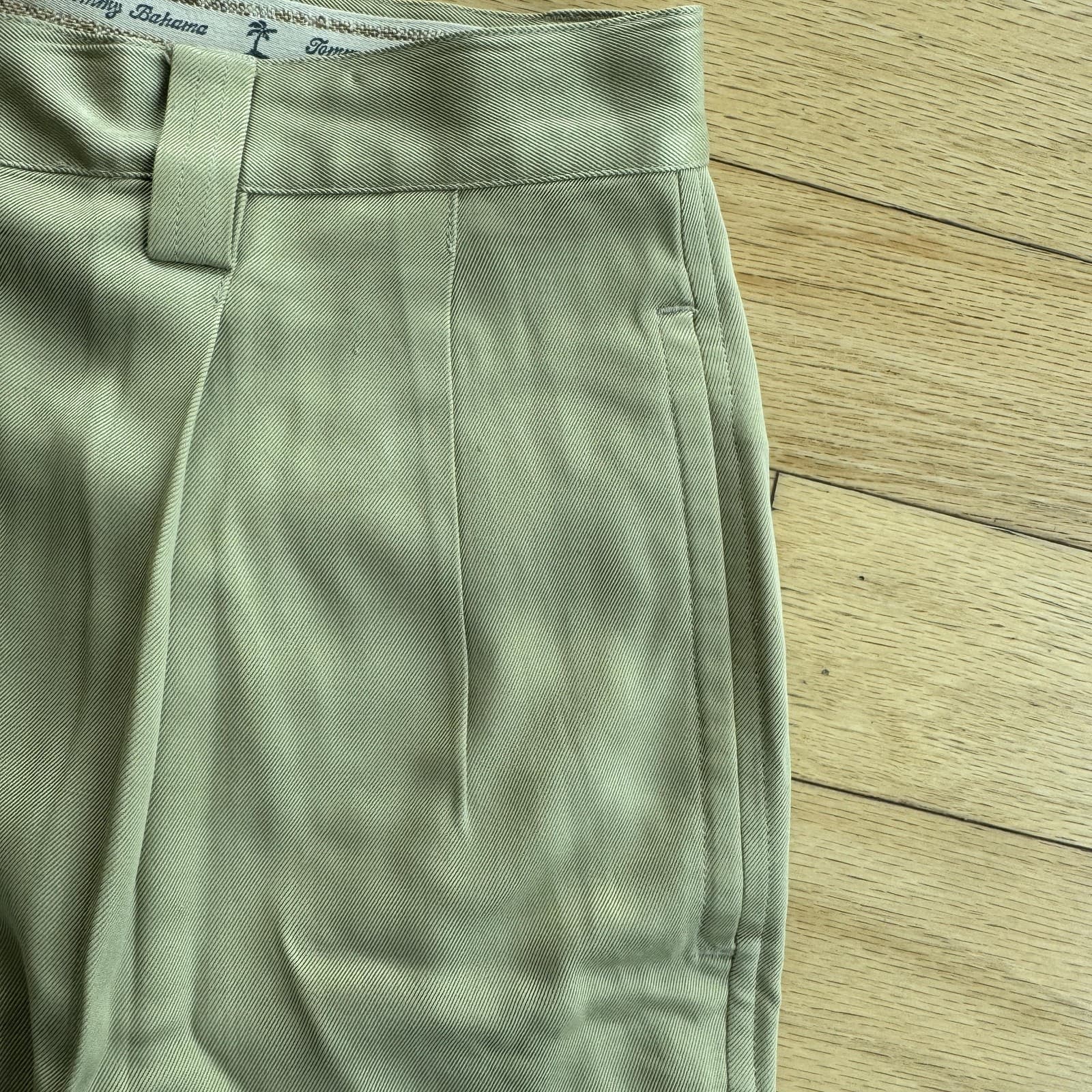 Tommy Bahama Silk Pleated Chino Shorts Beige Tan 10" Mens Golf Resort - Thumbnail 8
