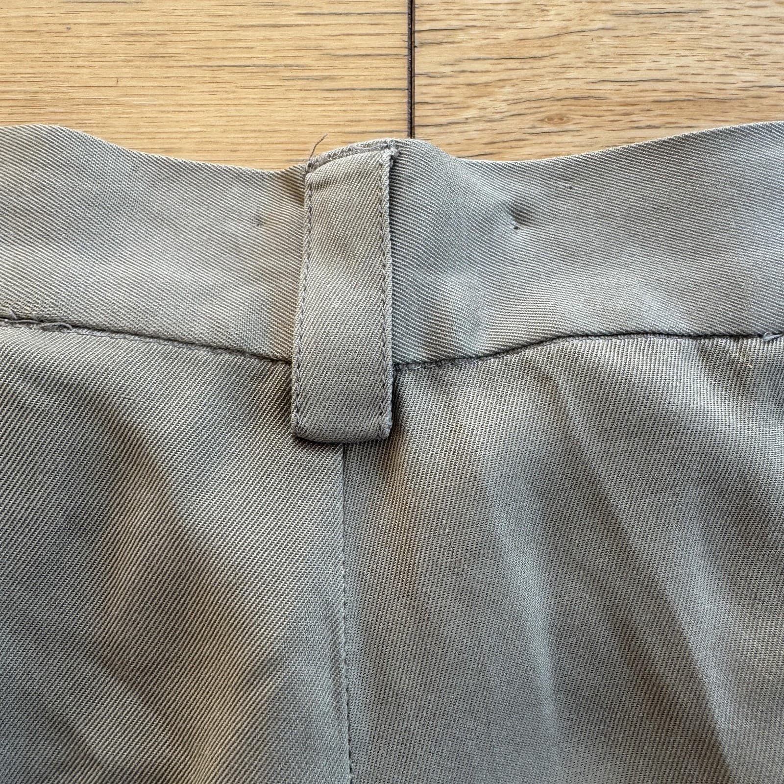 Tommy Bahama Silk Pleated Chino Shorts Beige 10" Mens Golf Casual - Thumbnail 16