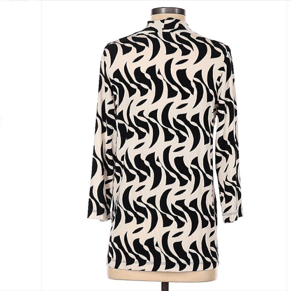 Chico's Travelers Black Ivory Cardigan Sm (0) - Thumbnail 2