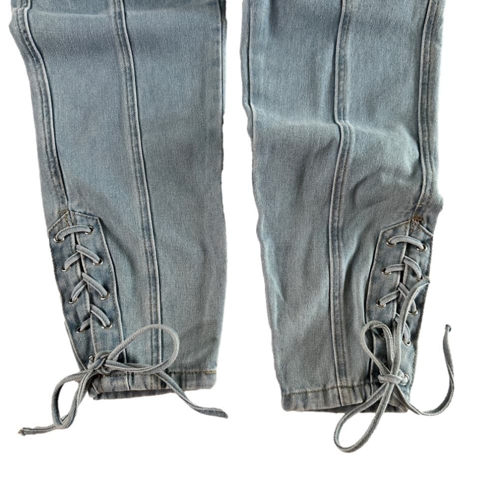 MISSGUIDED Riot High Rise Mom Jeans Size 4 - Thumbnail 3
